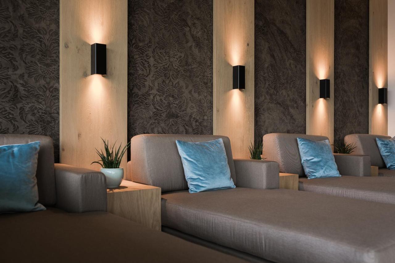 Lifestyle Hotel Alpin Scena Esterno foto